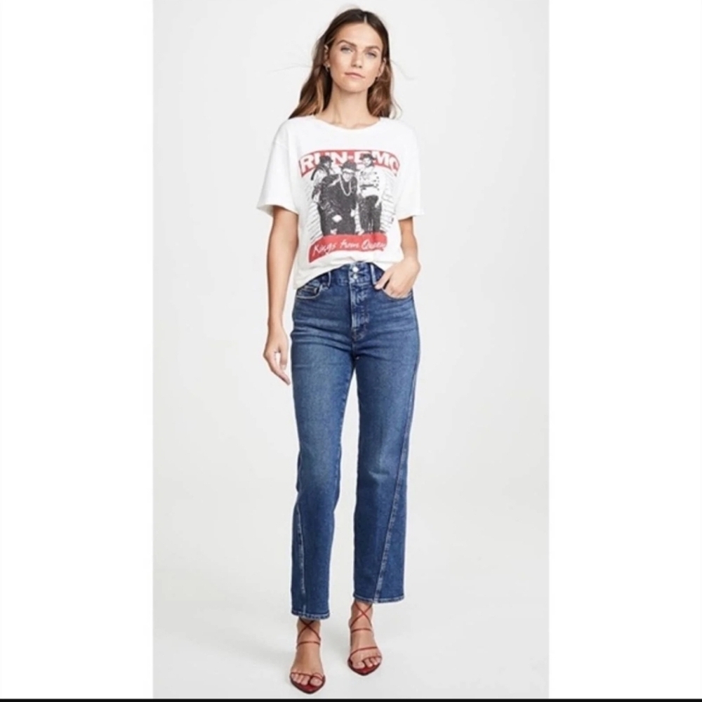 Good American Straight Leg Jeans in Medium Blue